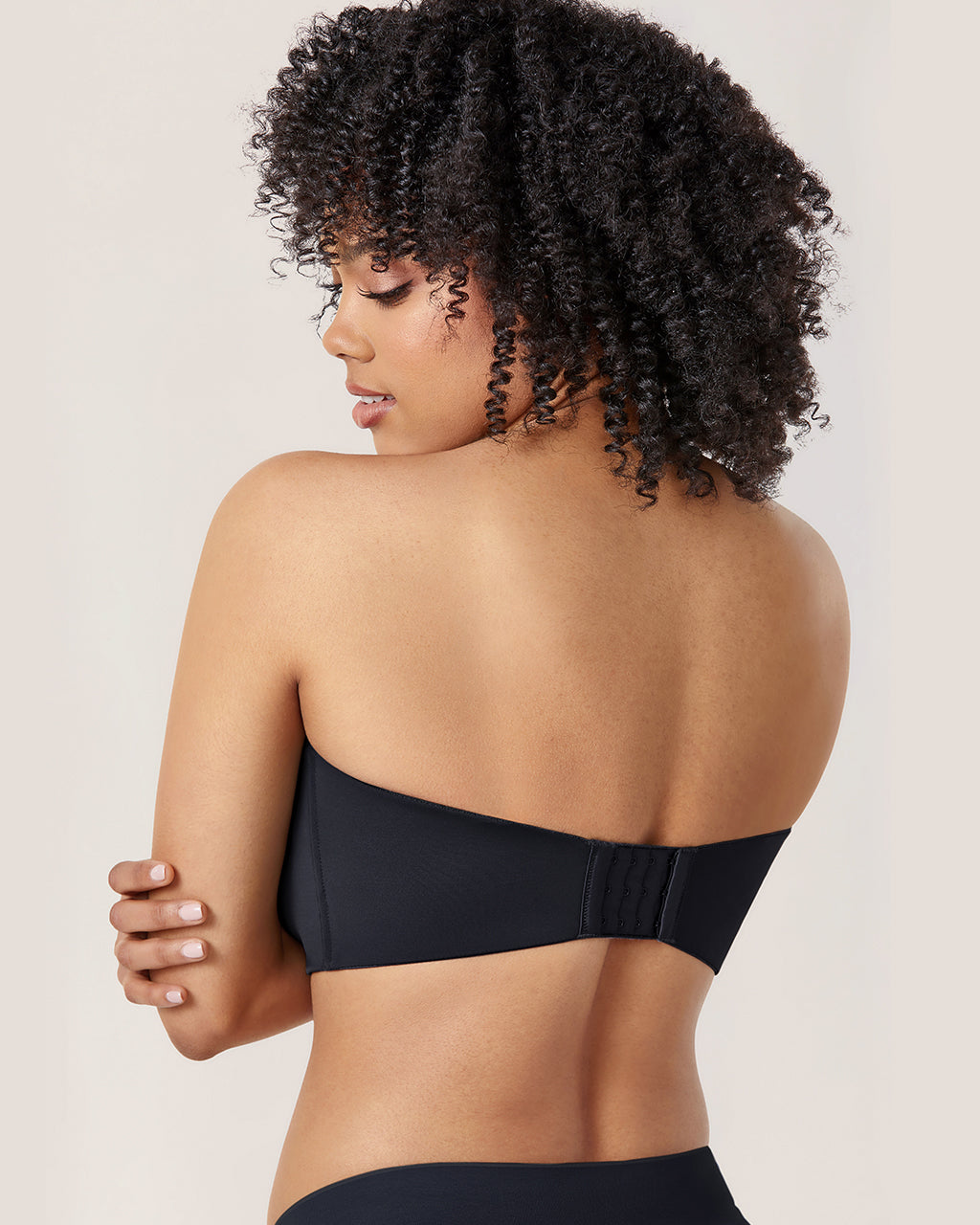 Underwire Strapless Minimizer Bra