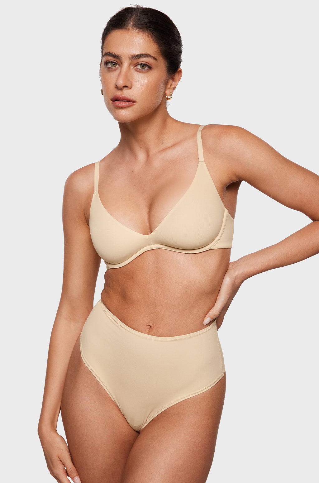 INLYRIC Women's Inbarely Plus Plunge Bra - Unlined Underwire Sexy Demi Balconette Bras