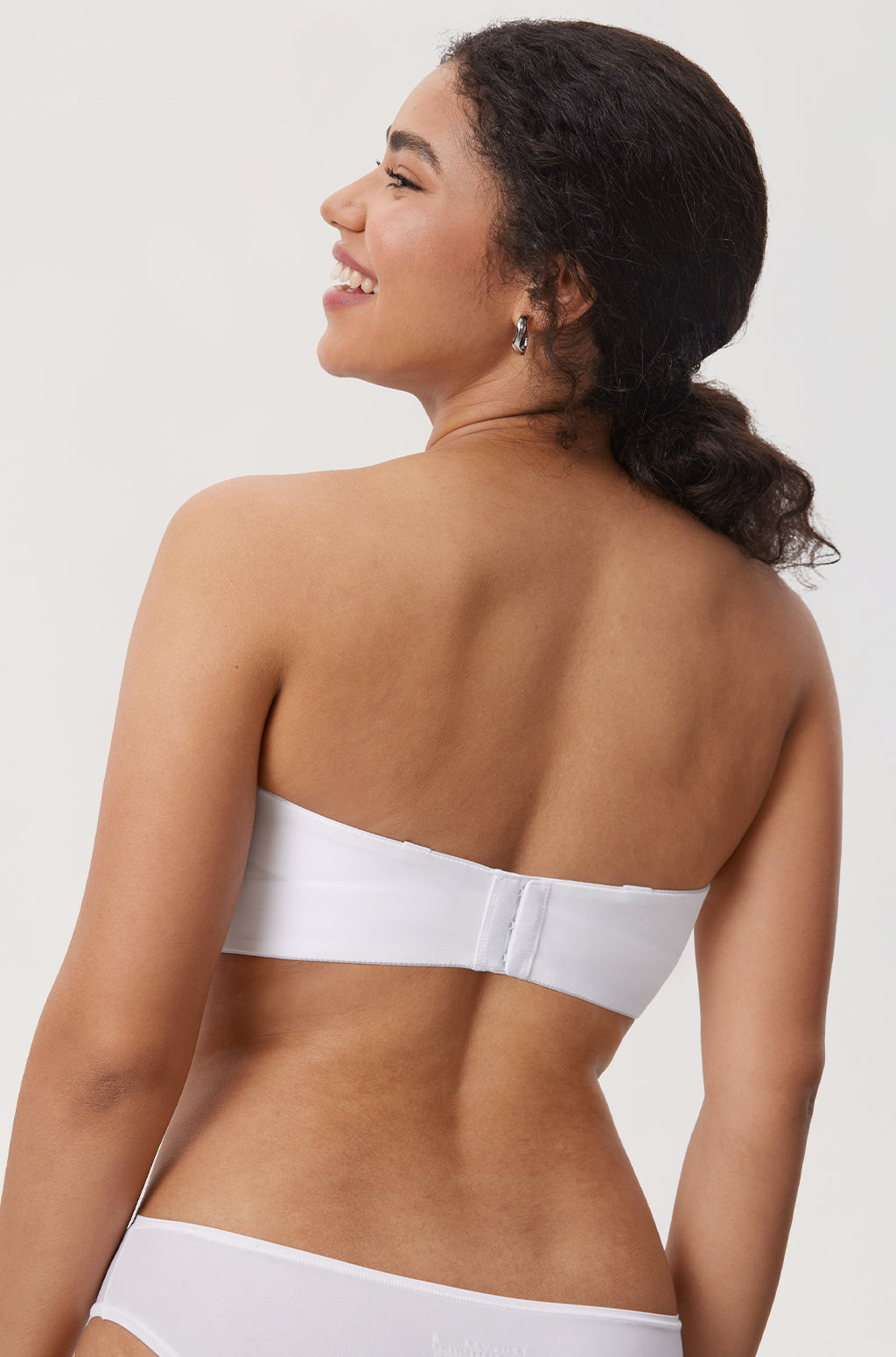 Underwire Strapless Minimizer Bra